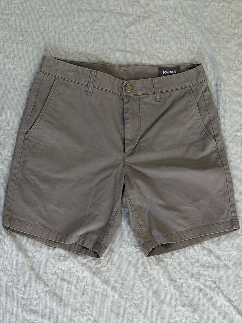 Bonobos | Stretch Washed Chino Shorts | Graphite | 7" Inseam | Size 31